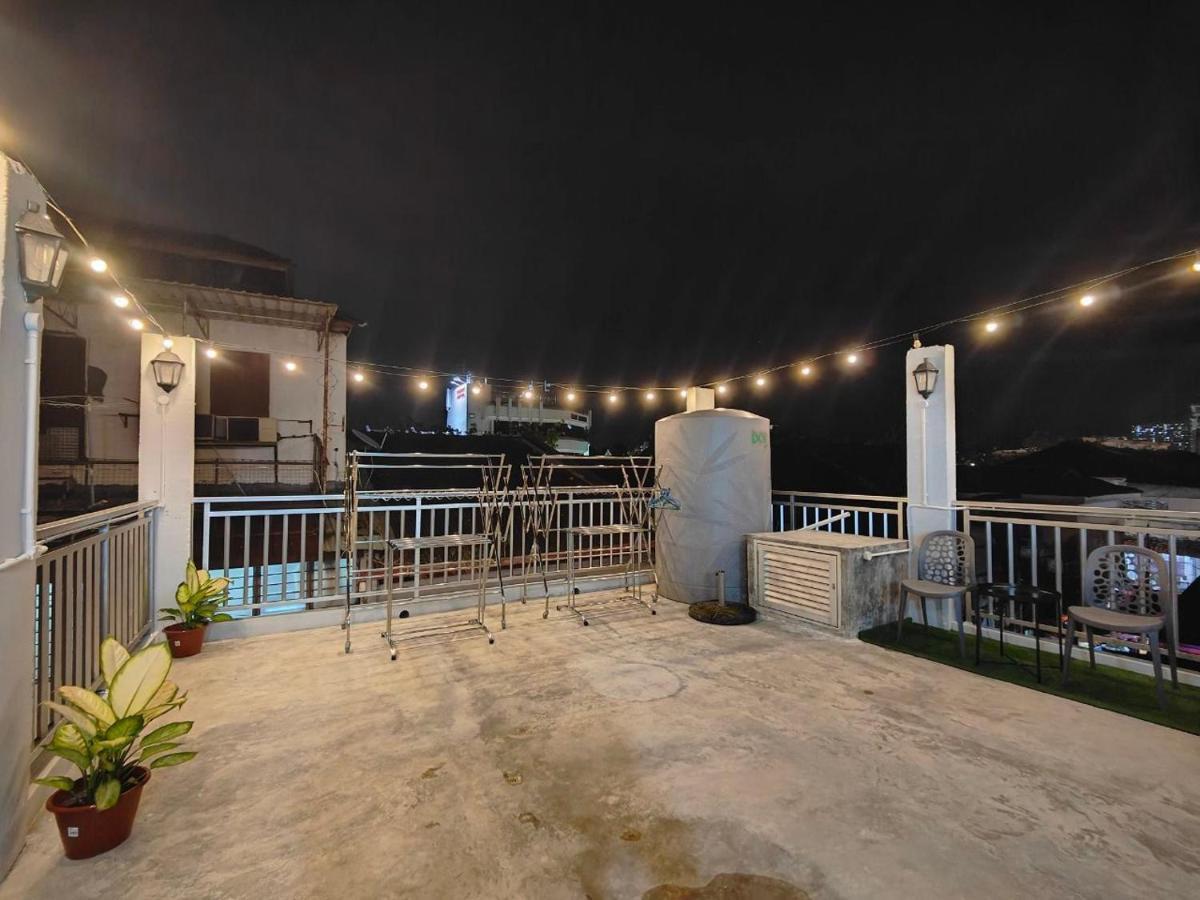 Hotel Sunshine House George Town Esterno foto