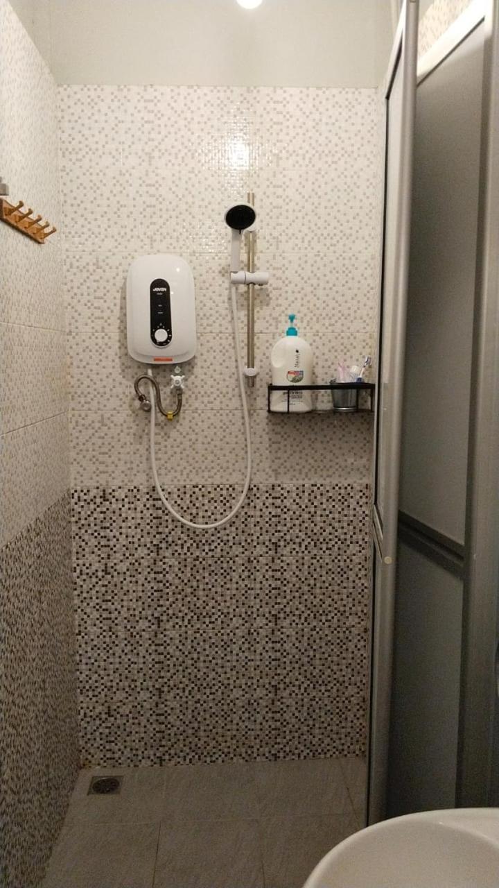 Hotel Sunshine House George Town Esterno foto